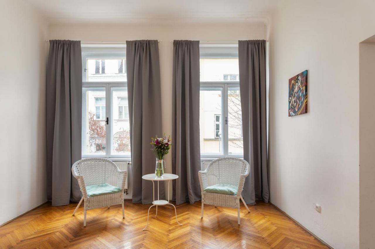 Welcoming Flat In Vinohrady By Prague Days Apartment Екстериор снимка