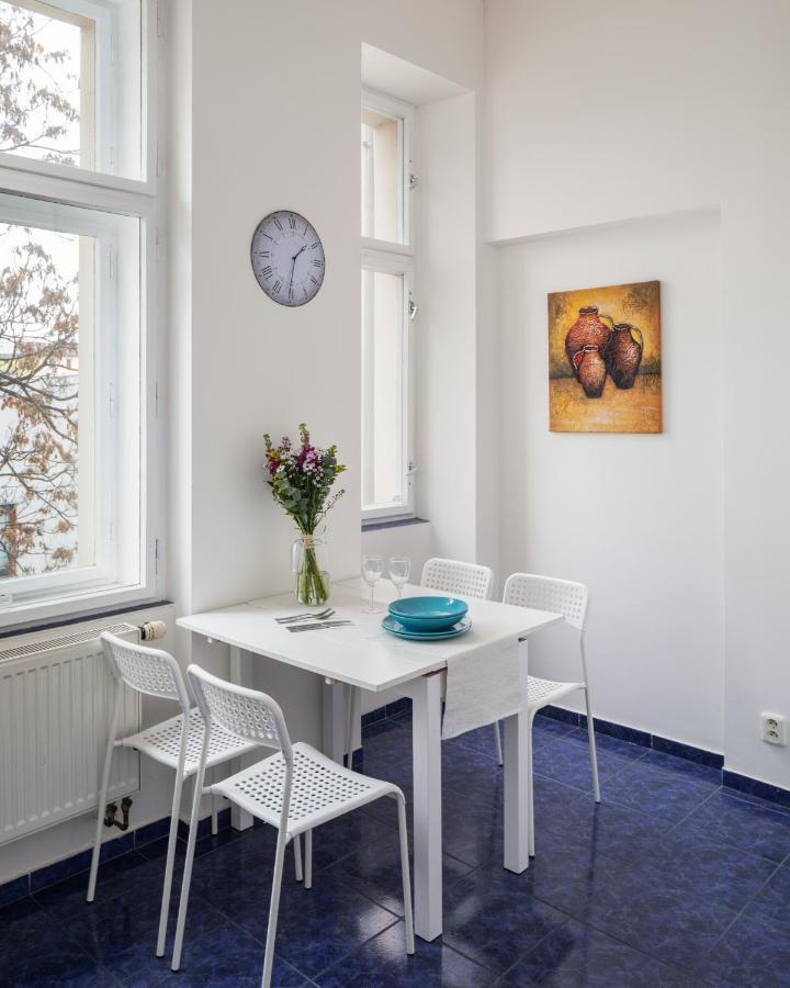Welcoming Flat In Vinohrady By Prague Days Apartment Екстериор снимка